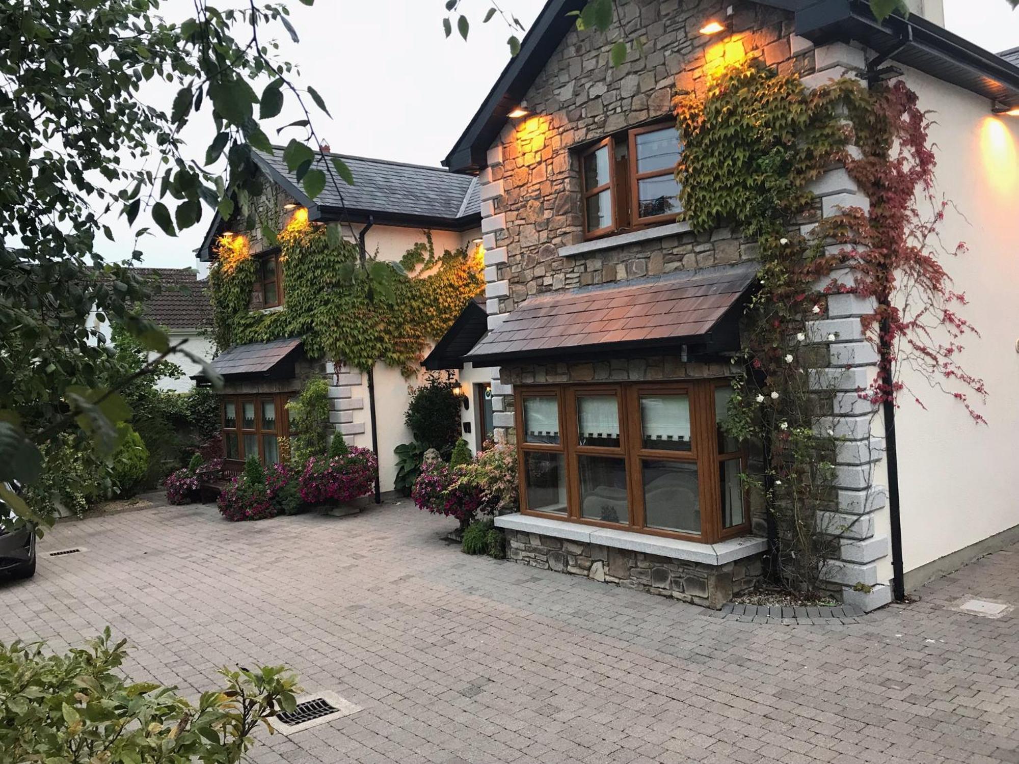 Avlon House Bed And Breakfast Carlow Exterior photo